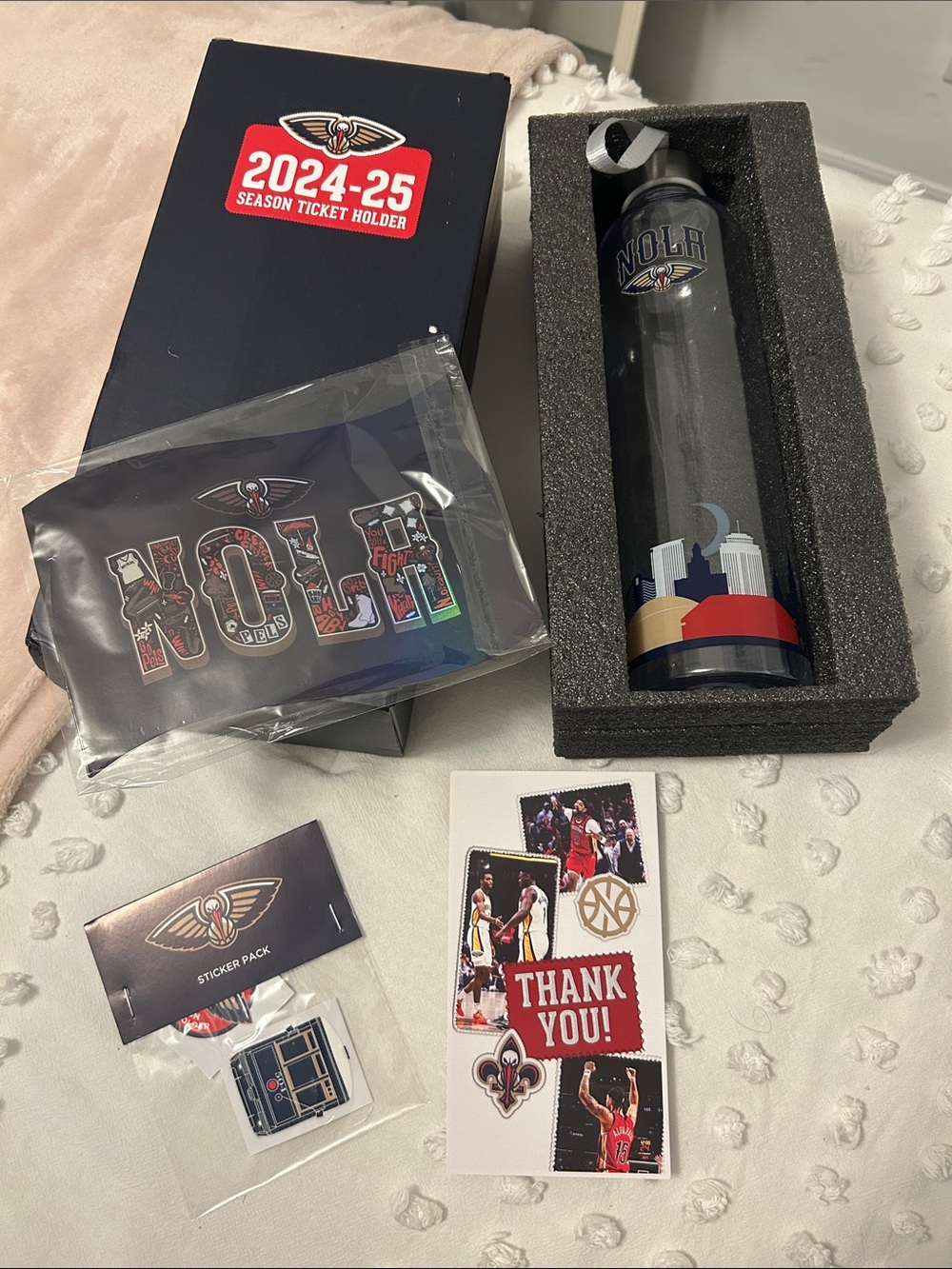 New Orleans Pelicans Season Ticket Holder Gift (2 Available)